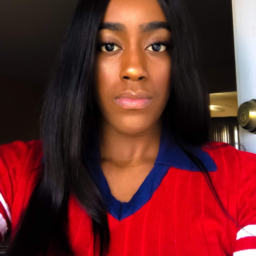 Meet your Posher, Alayna